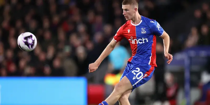 Adam Wharton - Man United Săn Sao Trẻ Từ Crystal Palace 1 Adam Wharton là tiền vệ trẻ, tài năng