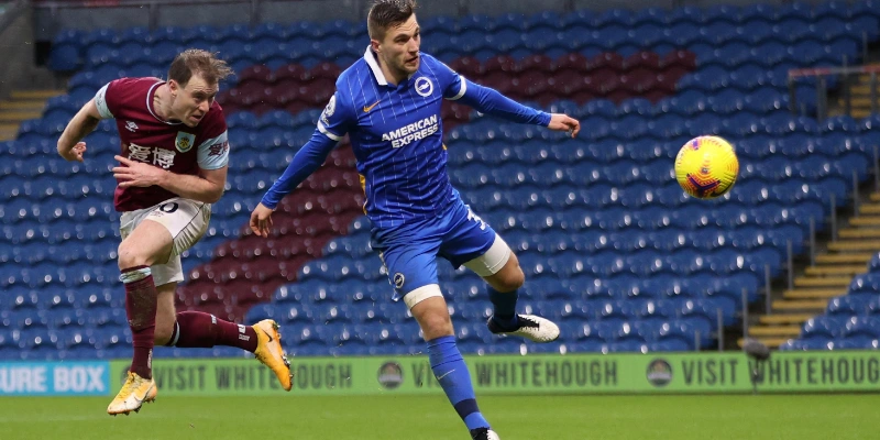 Phân tích Burnley vs Brighton & Hove Albion | 22h00 ngày 03/01/2026 2 Khả năng tấn công đội tuyển Burnley nan giải