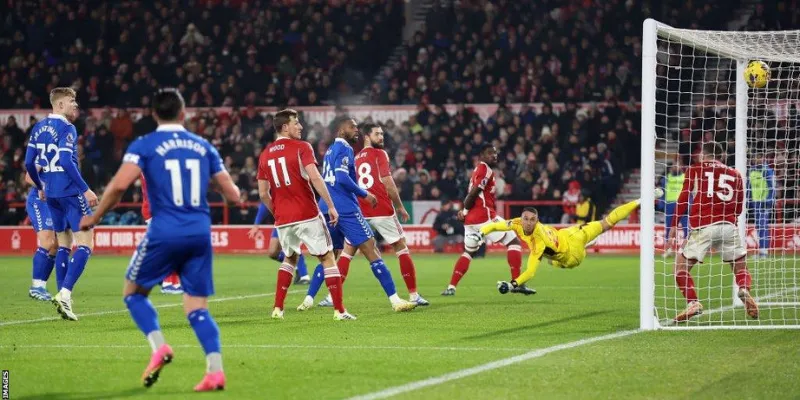Soi Kèo Everton Vs Nottingham Forest Lúc 22h00 Ngày 6/12 1 Phong độ hiện tại của Everton vs Nottingham Forest
